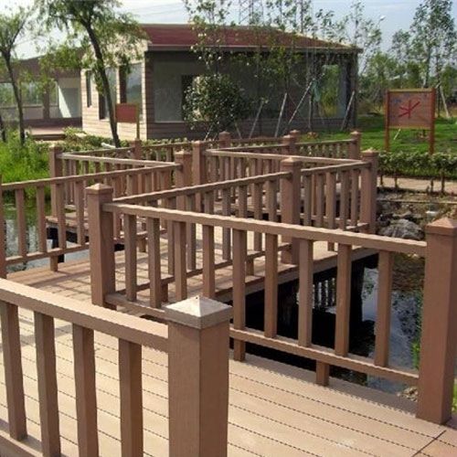 景区木塑栈桥护栏工程(1)