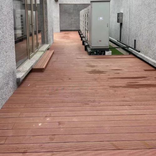 广东省庭院木塑地板安装升级改造工程