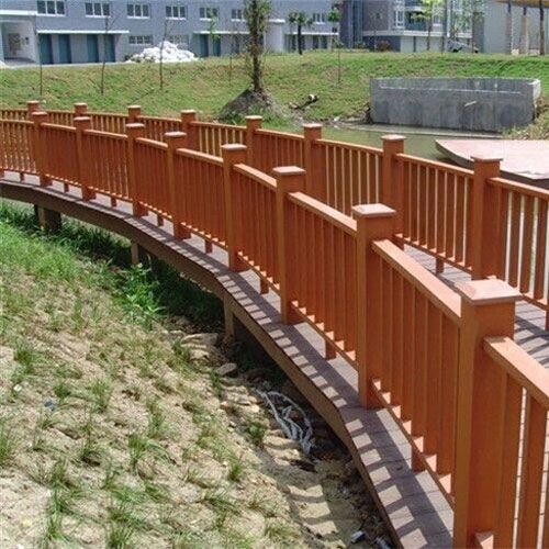 广东省高新产业园区木塑栏杆护栏工程